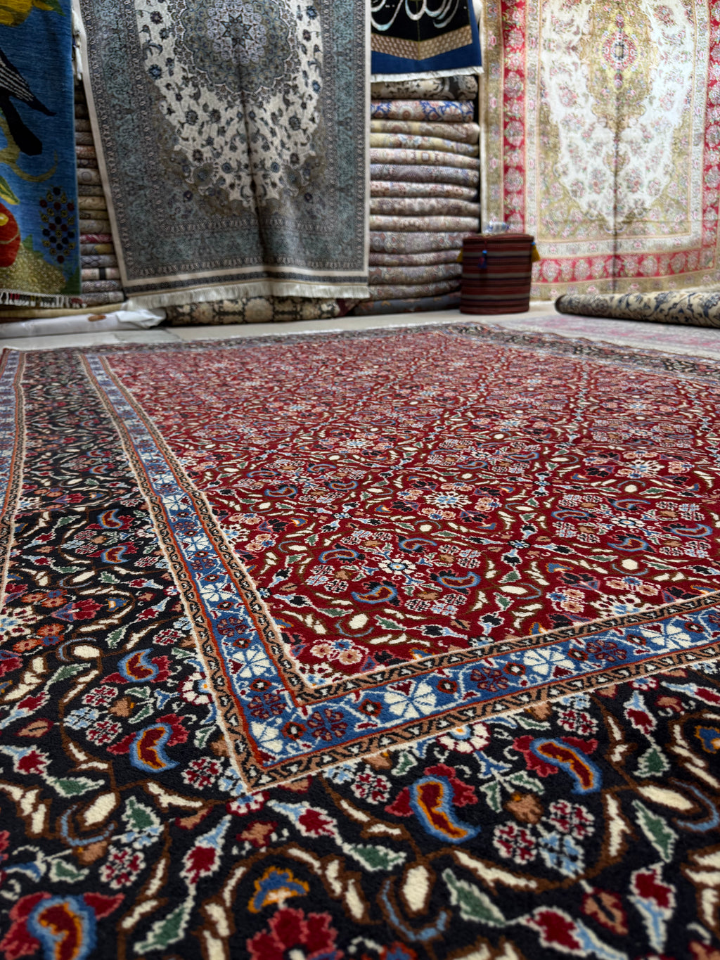 Tabriz Carpet - T01