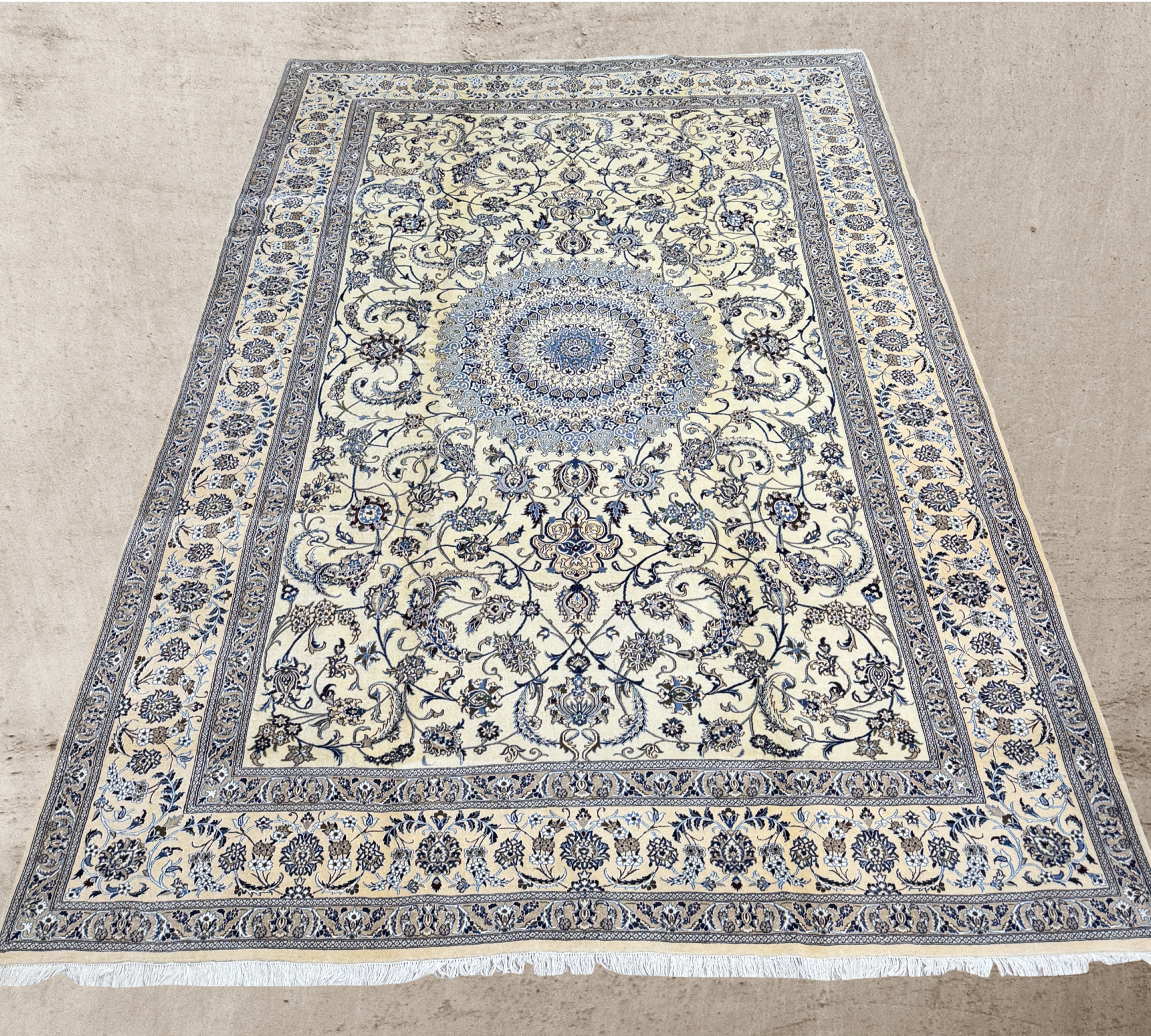 Nain Carpet - N02